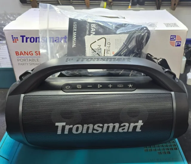 Caixa de Som Portátil Tronsmart Bang Se 40w, Ipx6, Bluetooth - Semi Nova