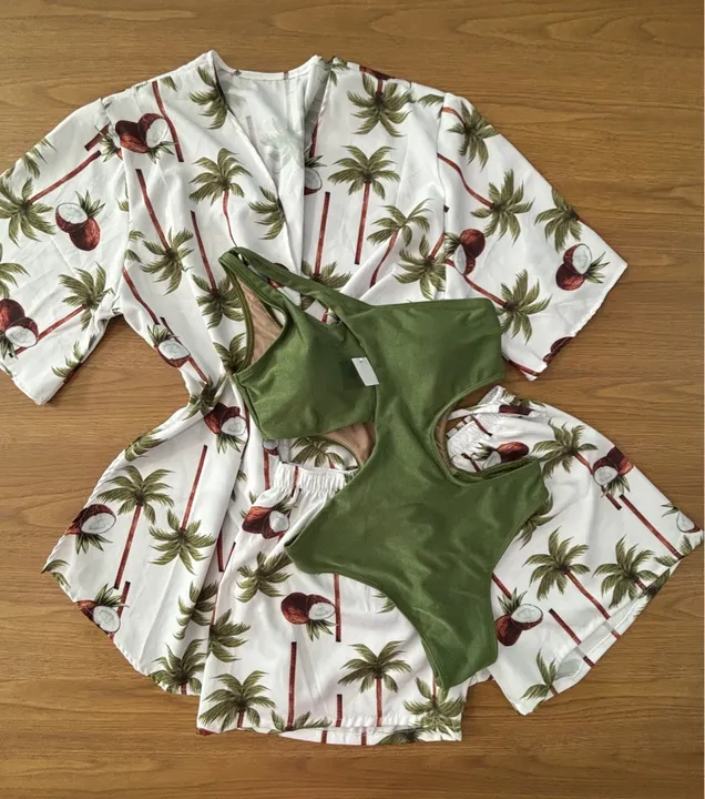 Conjunto de Biquíni + Saída de Praia - Tropical