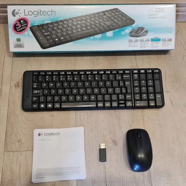 Combo Teclado e Mouse Logitech Sem fio - MK220 - Seminovo