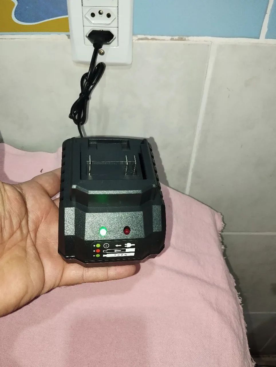 Carregador de Bateria para Ferramentas Elétricas Makita e compatíveis  - Foto 5