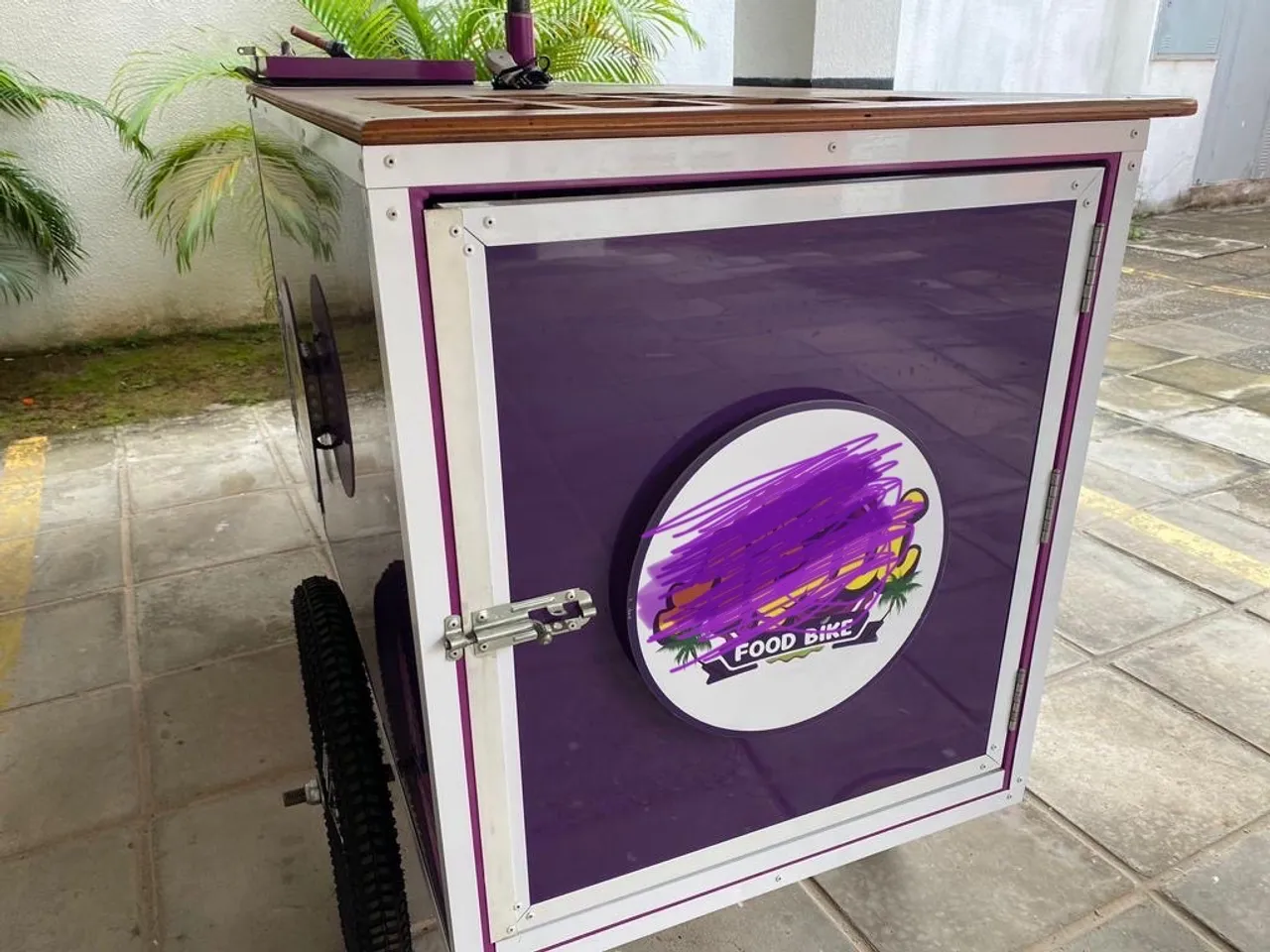 Food Bike Personalizada com luzes