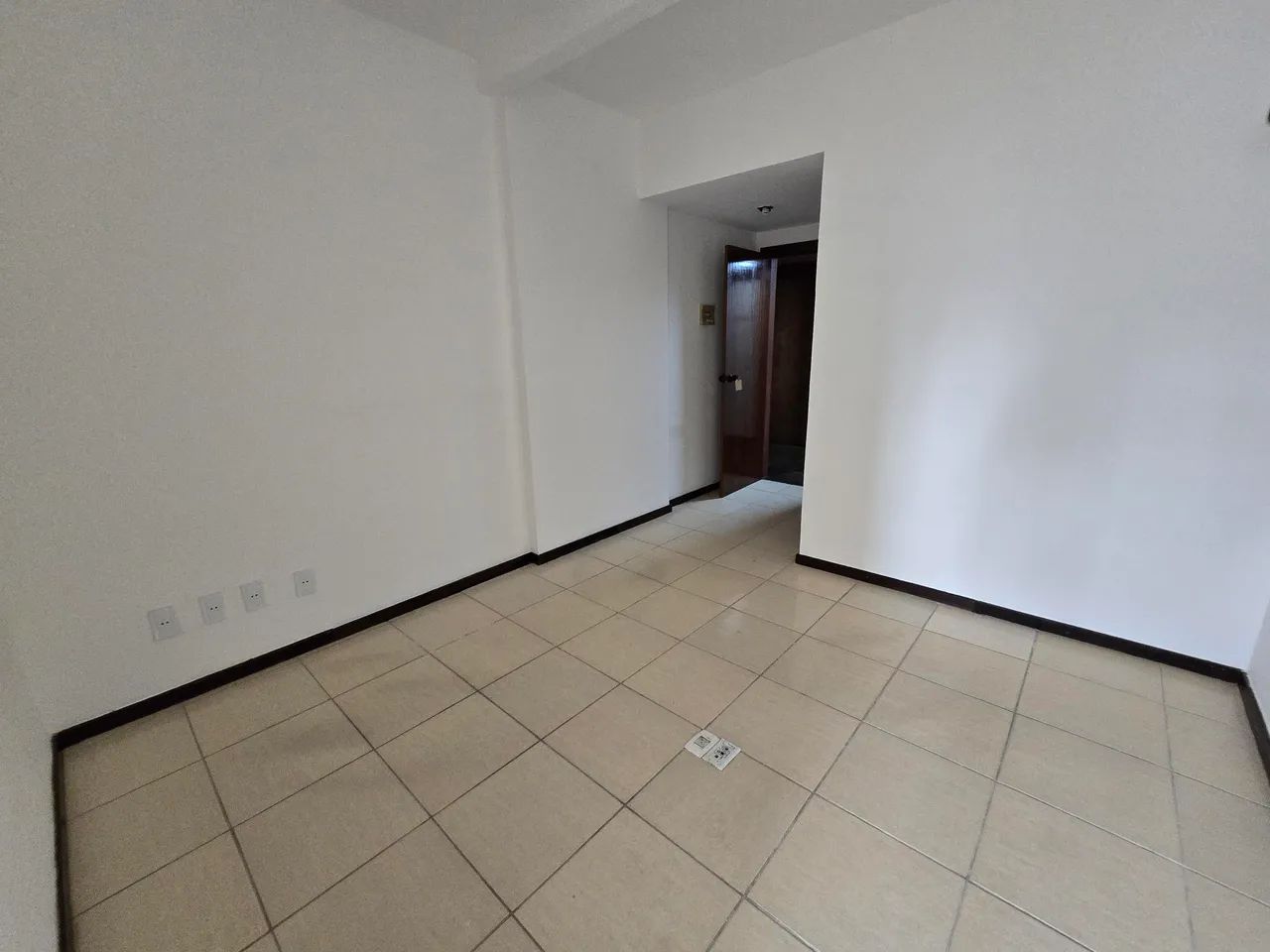 Excelente sala comercial na avenida ACM - Foto 5