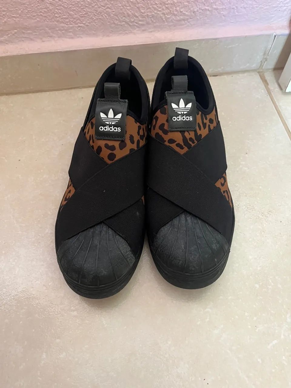 Tênis Adidas Slip On Leopard - Foto 3