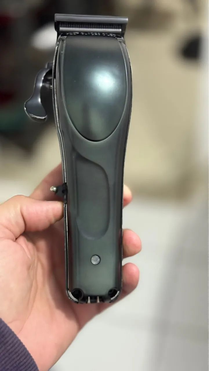 Máquina de Cortar Cabelo Profissional - Foto 2