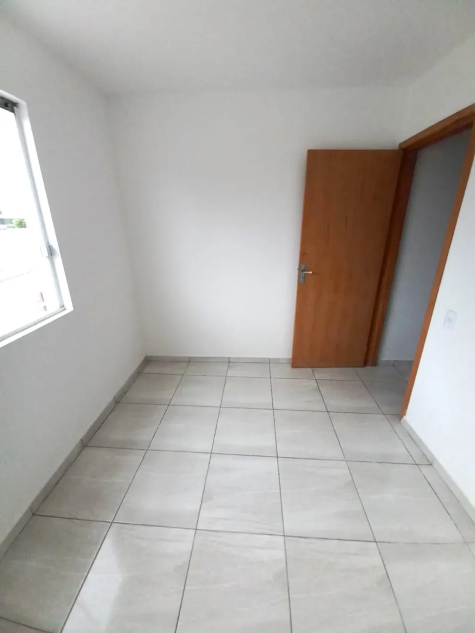 Apartamento com 1 quarto para alugar por R$ 1000.00, 30.00 m2 - UMBARA - CURITIBA/PR