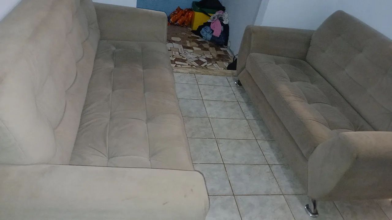 Sofá ? top semi novo