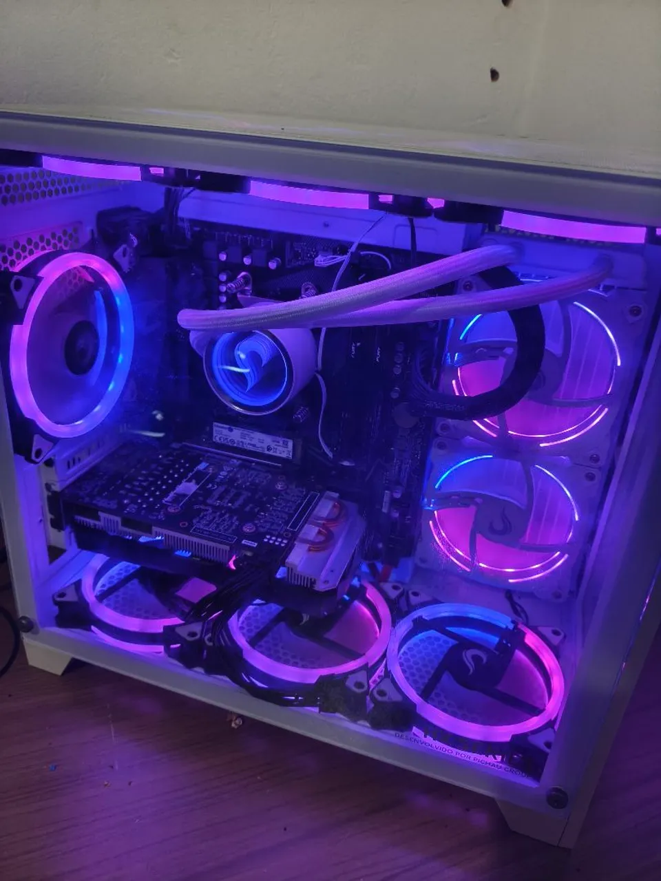 Vendo Pc gamer, roda tudo