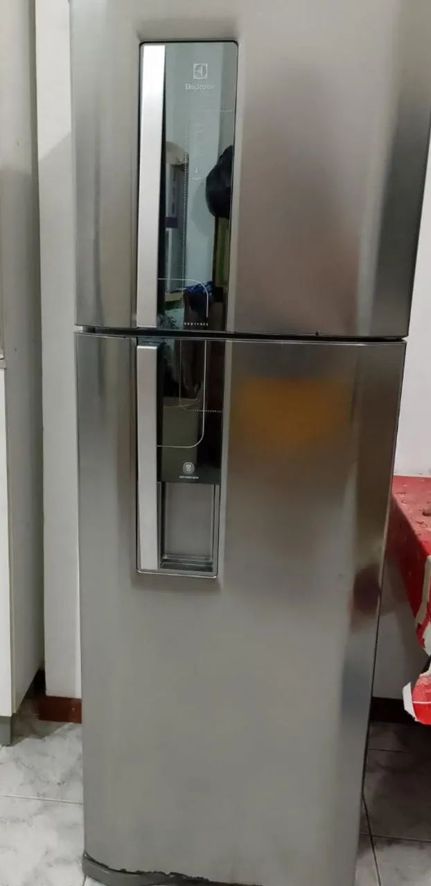 Geladeira Eletrolux