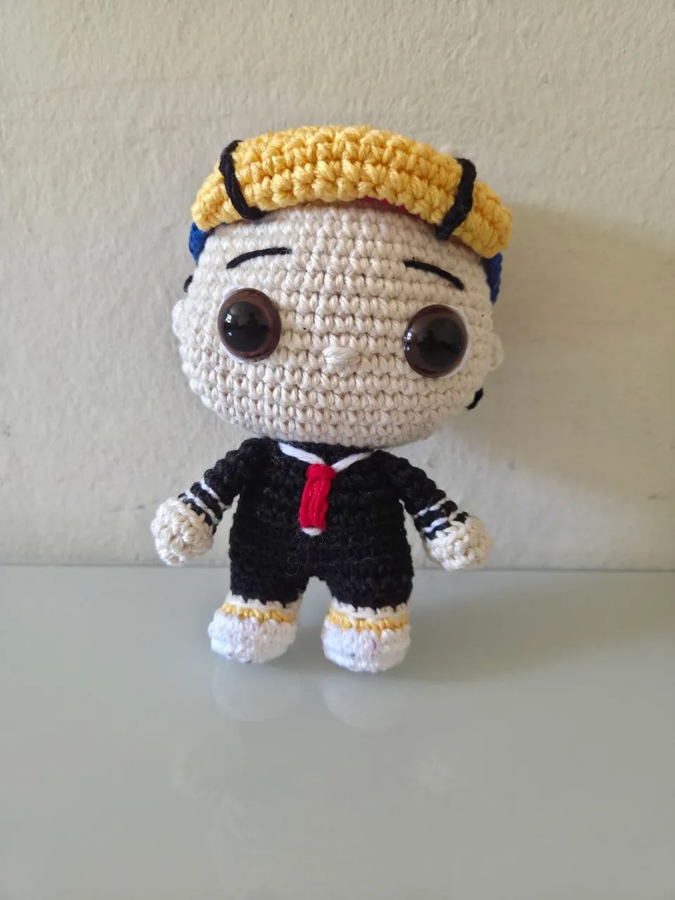 Boneco Amigurumi 15cm aproximadamente 