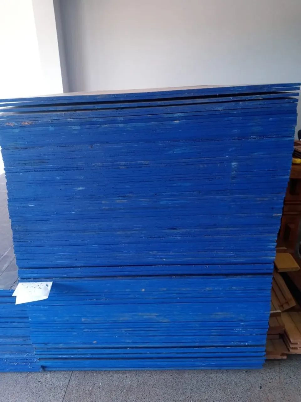  PROMOÇAO QUEIMA DE ESTOQUE Maderite plastificado preto 