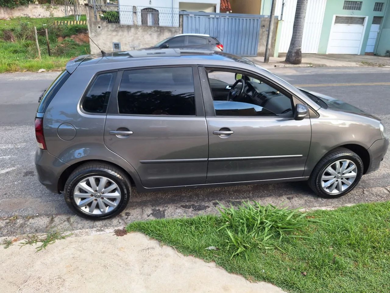 Volkswagen Polo 1.6 8V 2012