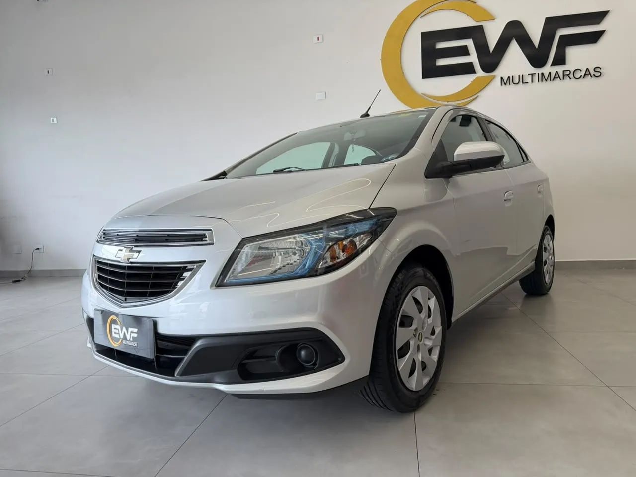 Chevrolet Onix Hatch LT 1.4 8V Flex Power Mec. 4P 2013