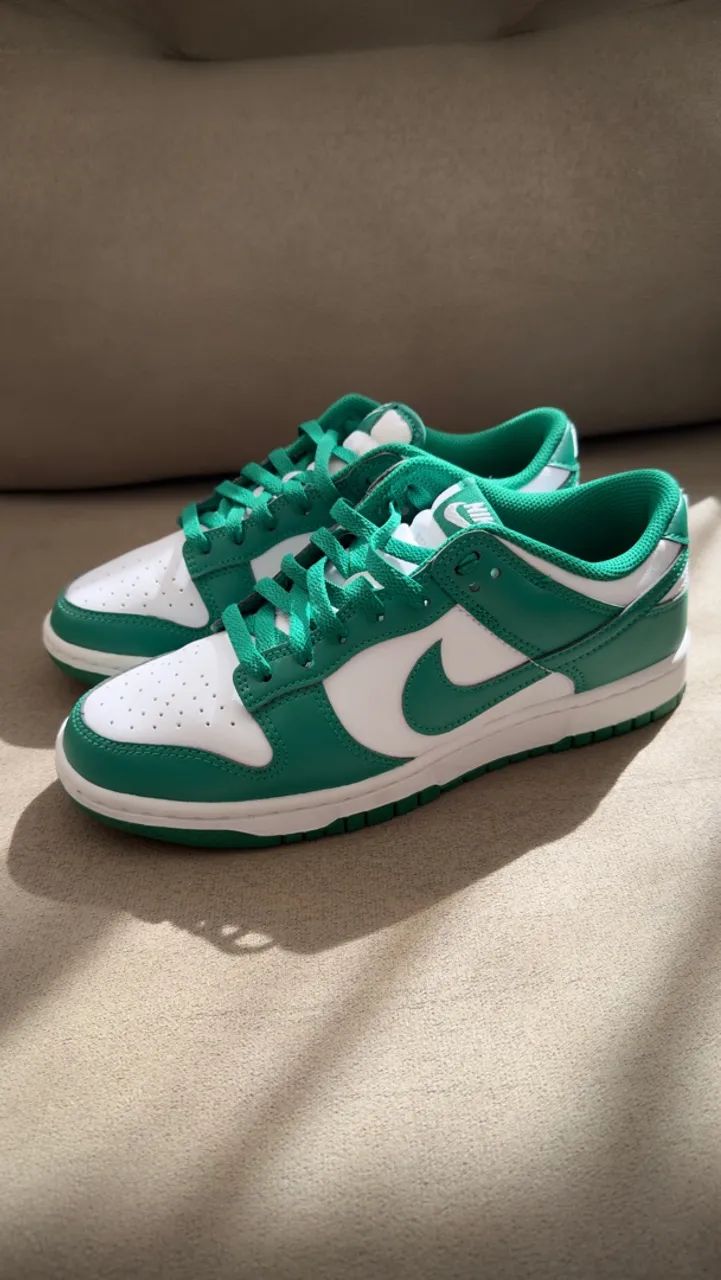 TÊNIS NIKE 