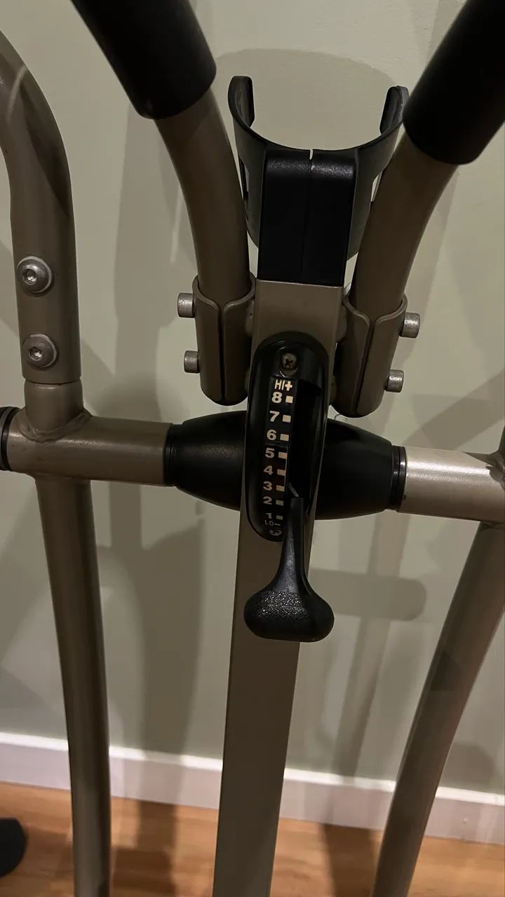 Elíptico Sportop E850 - Excelente estado - Foto 4