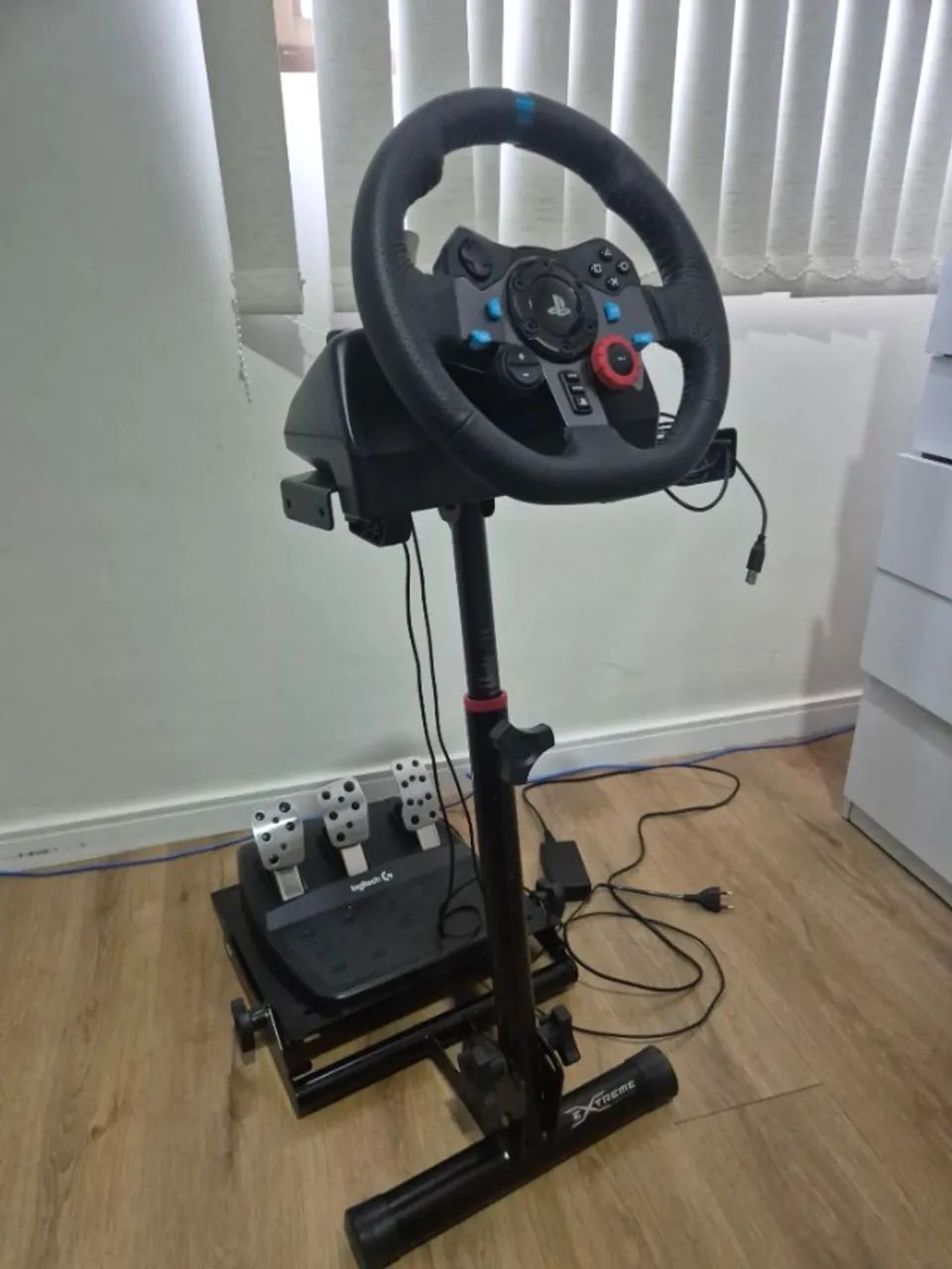 Volante g29 logitech com suporte