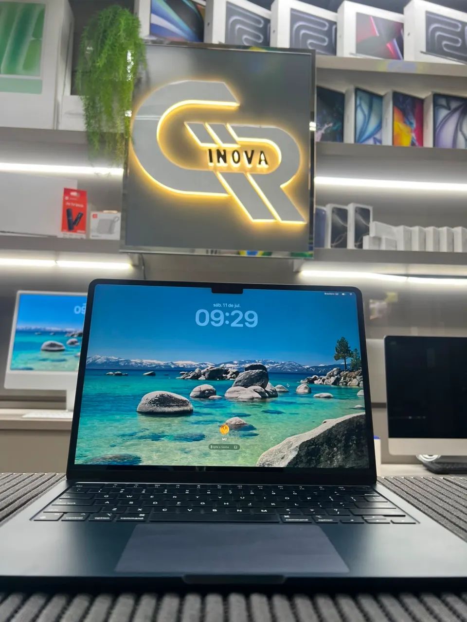 MacBook Air M2 
