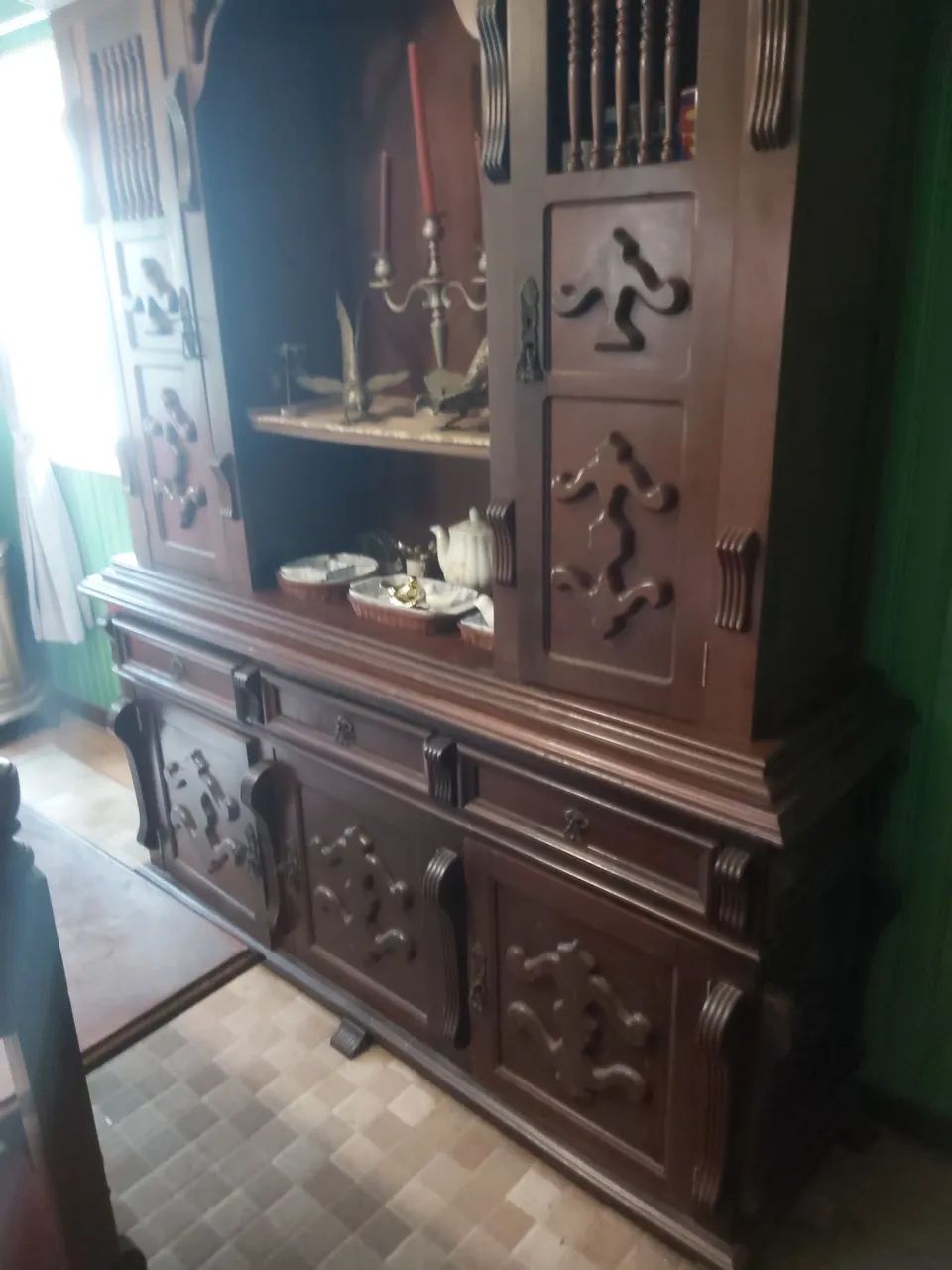 CONJUNTO Mesa + Arca usadas de Imbuia  - Foto 2