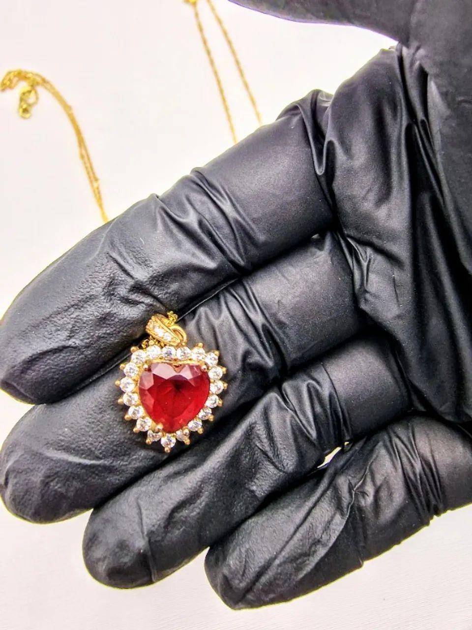 Colar Coração Strass