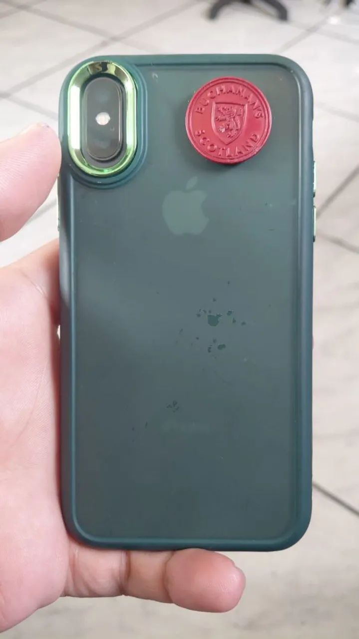 Iphone X, película trincada, mais a tela não  - Foto 2