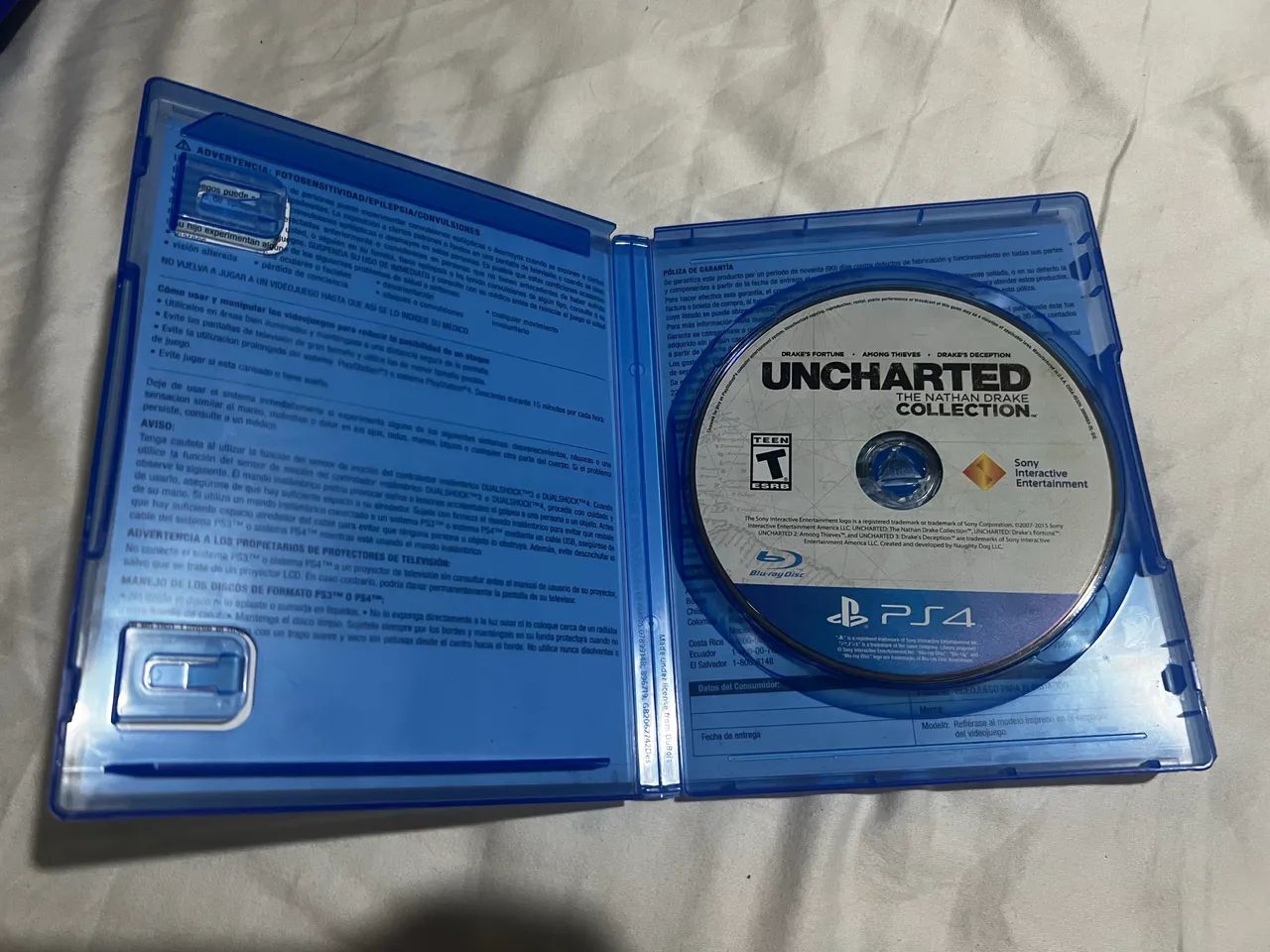 UNCHARTED COLLECTION PS4 - Foto 2