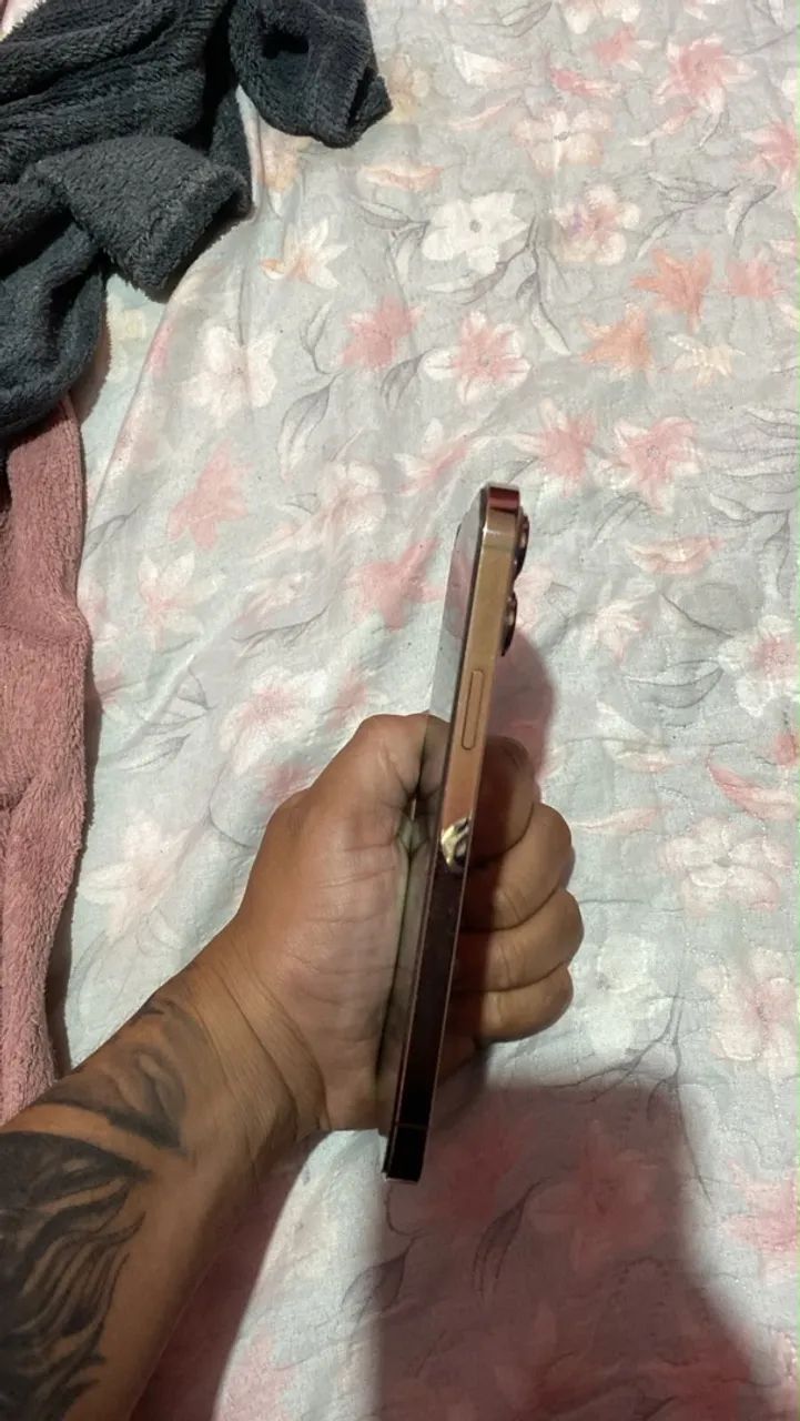 iPhone 13 Pro Max 256 gigas - Foto 2
