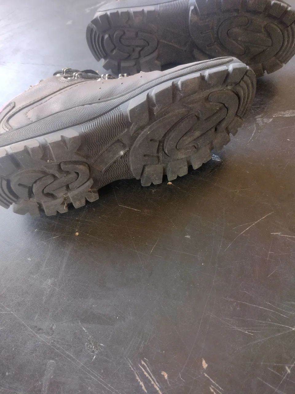 Bota Caterpillar feminina  - Foto 5