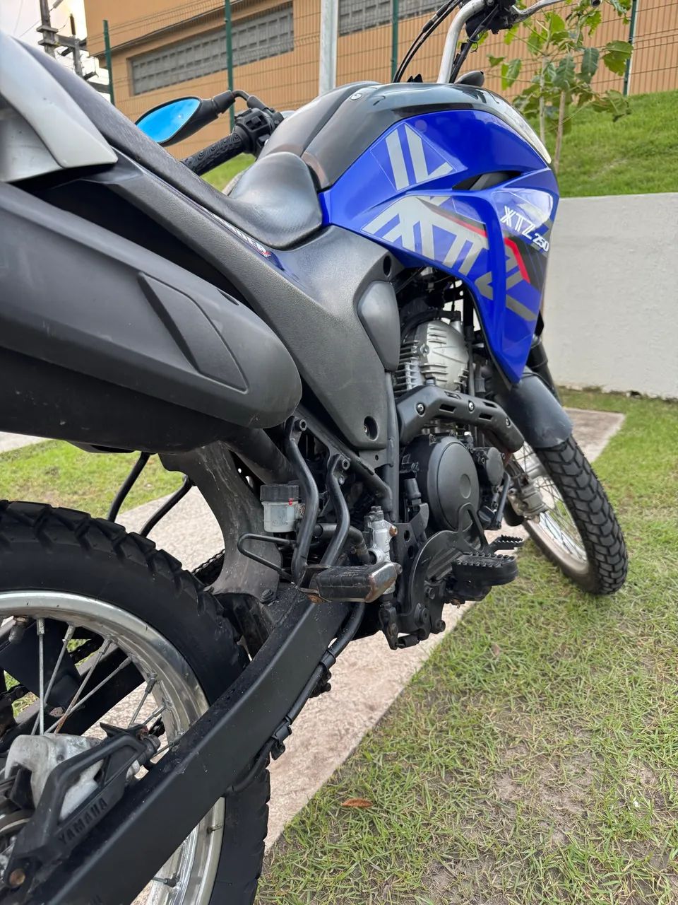 Lander XTZ 250  - Foto 3