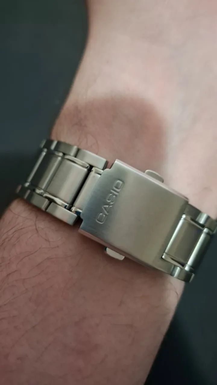 Casio Duro "Batman" 44m na caixa - Foto 3