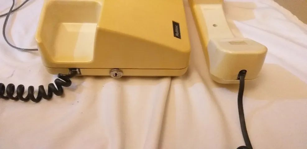 Aparelho de telefone fixo, Multitoc, de teclas, cor creme, com bloqueador de chamad - Foto 4