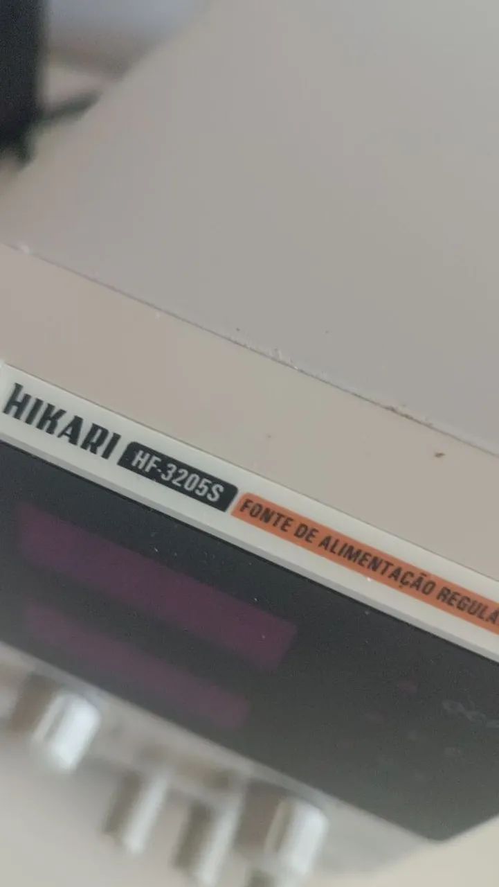 Vendo FONTE DE BANCADA HIKARI