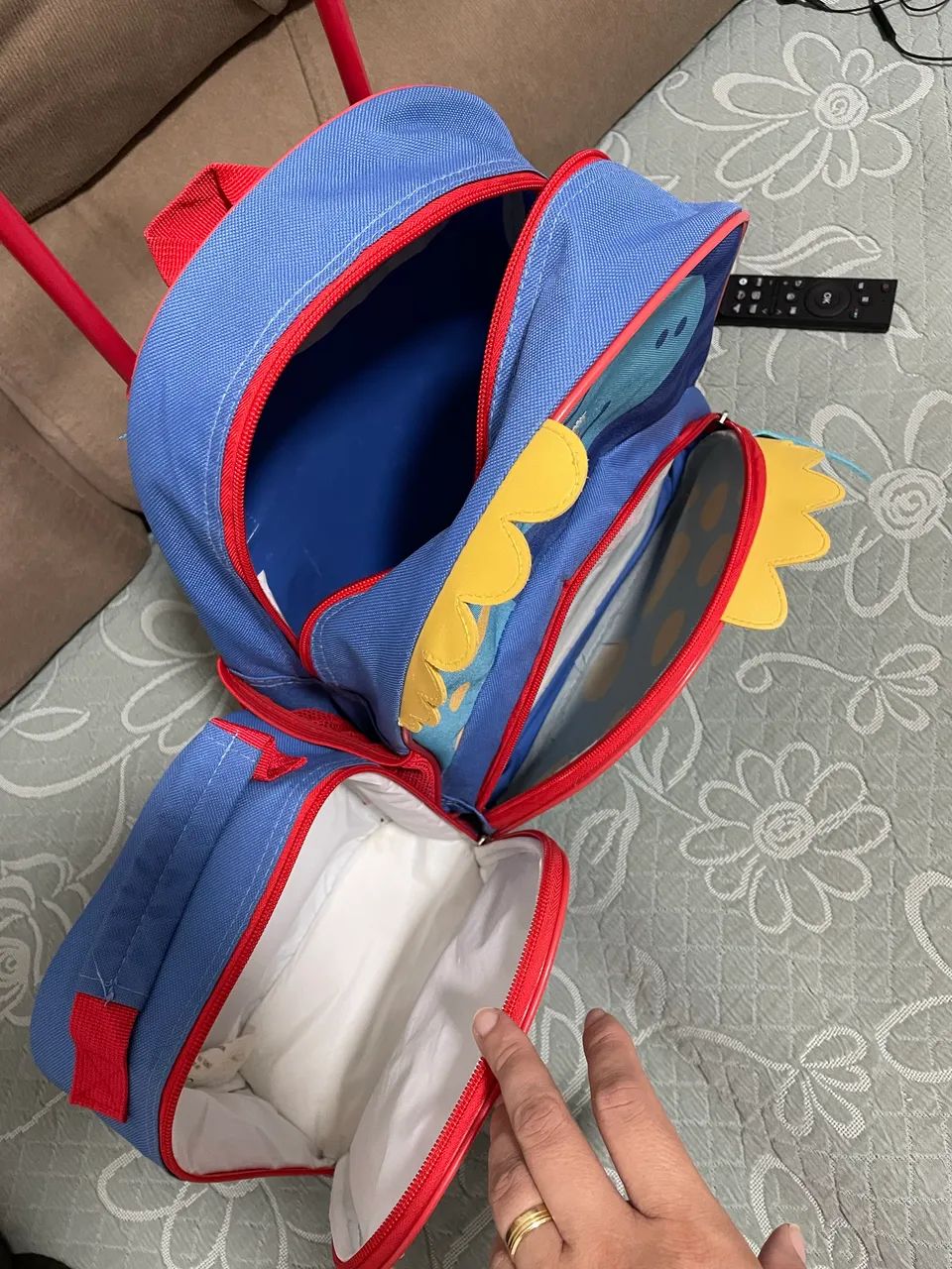 Kit Mochila e Lancheira semi nova! - Foto 4