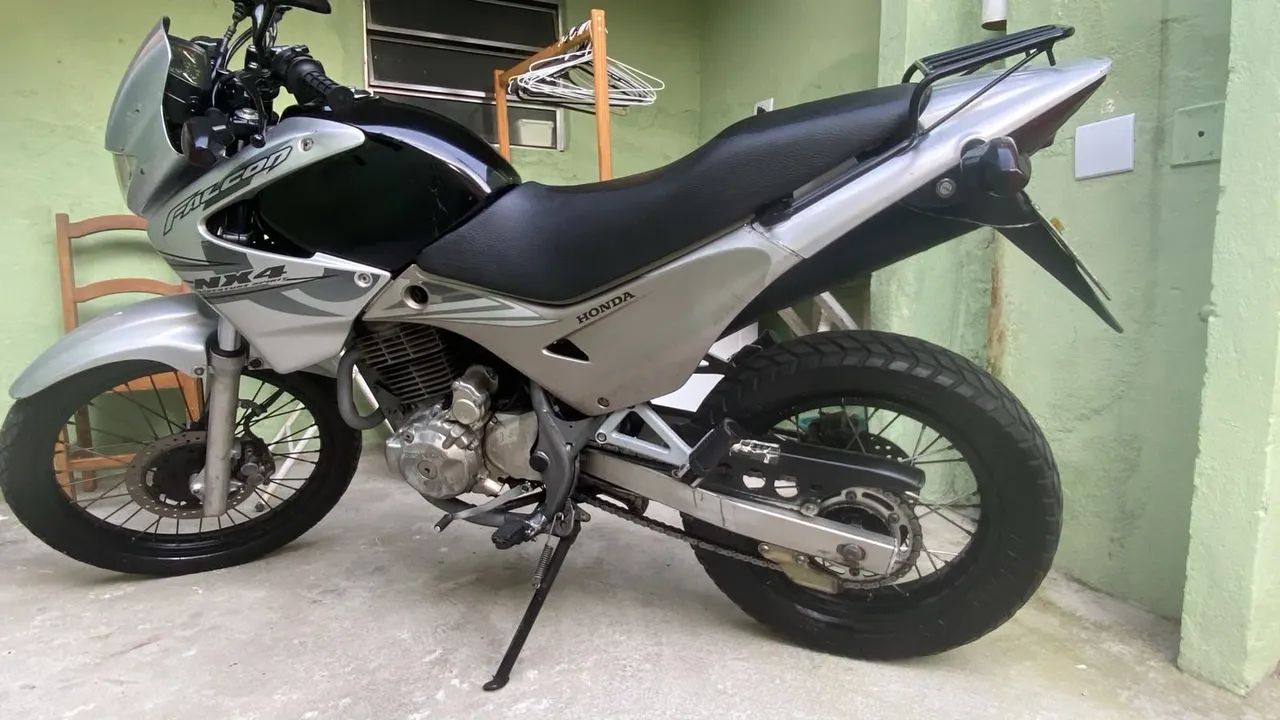Honda Falcon NX4  - Foto 3