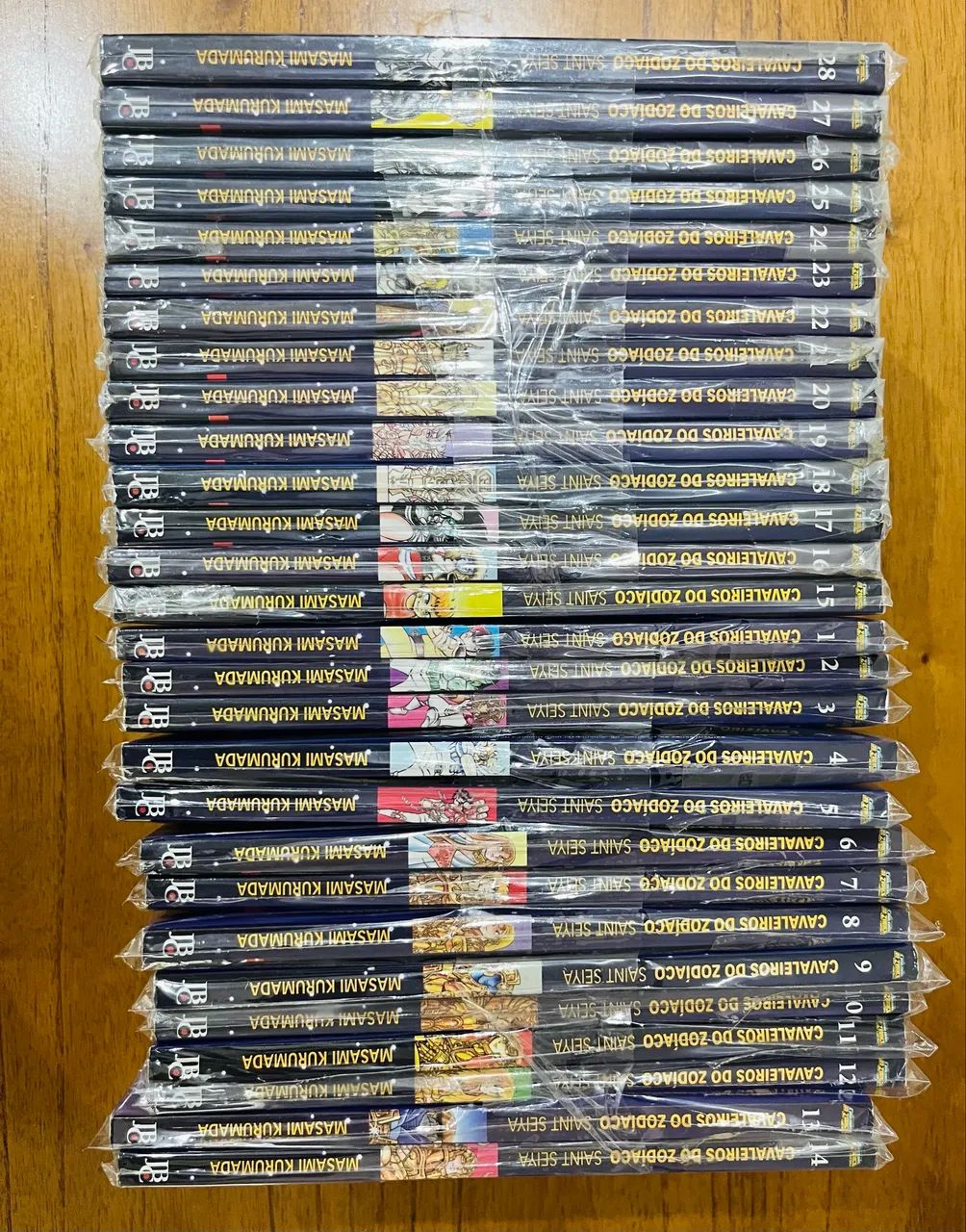 Mangás Os Cavaleiros do Zodíaco Jbc Volumes 1 ao 28 Coleção