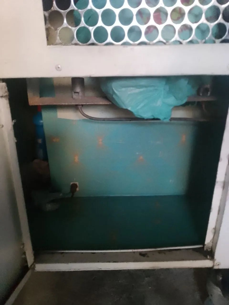Vendo carrinho de cachorro quente completo  - Foto 2