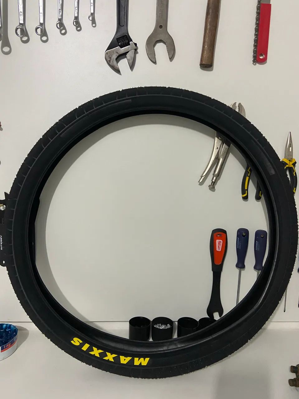Pneu maxxis 26 novo - Foto 2