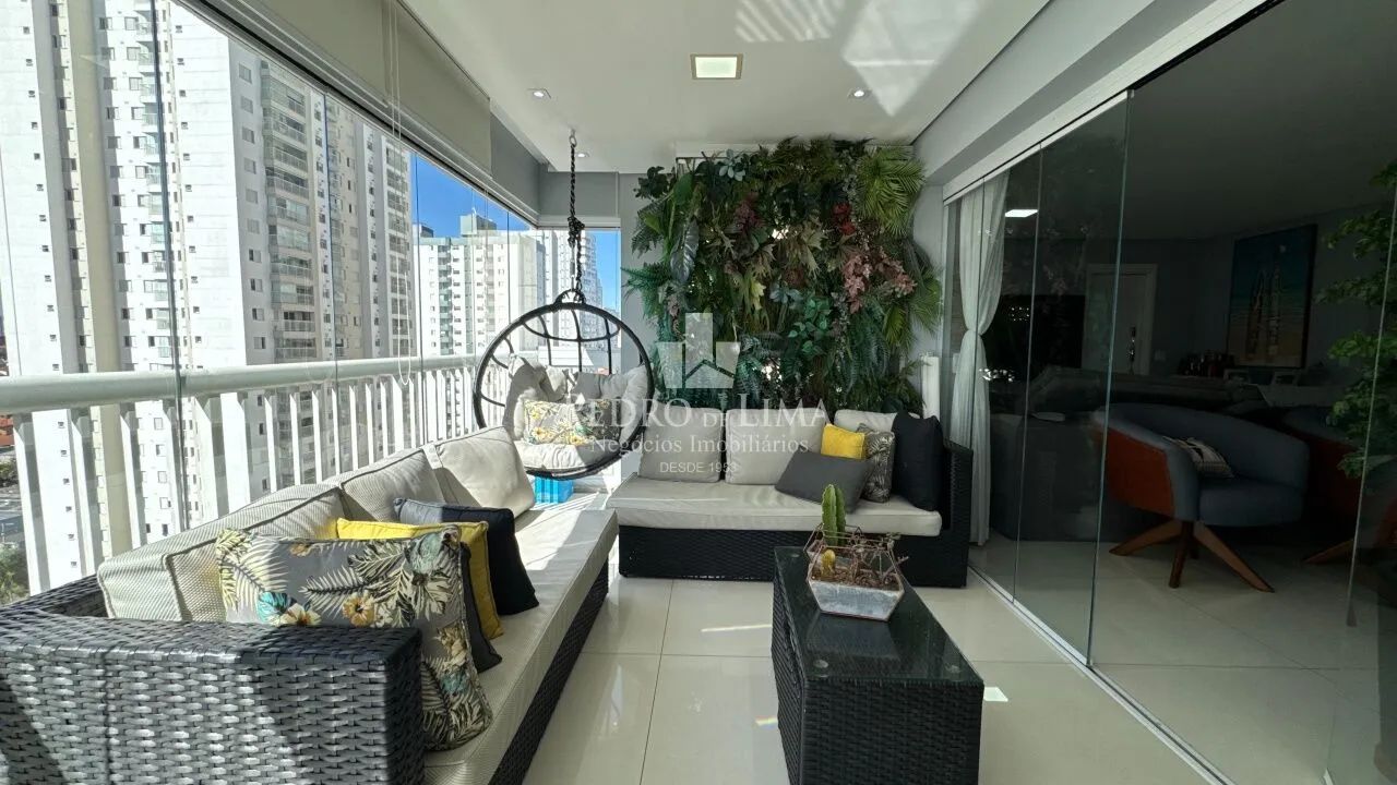 Apartamento 4 dormitórios, 3 vagas , Tatuapé.