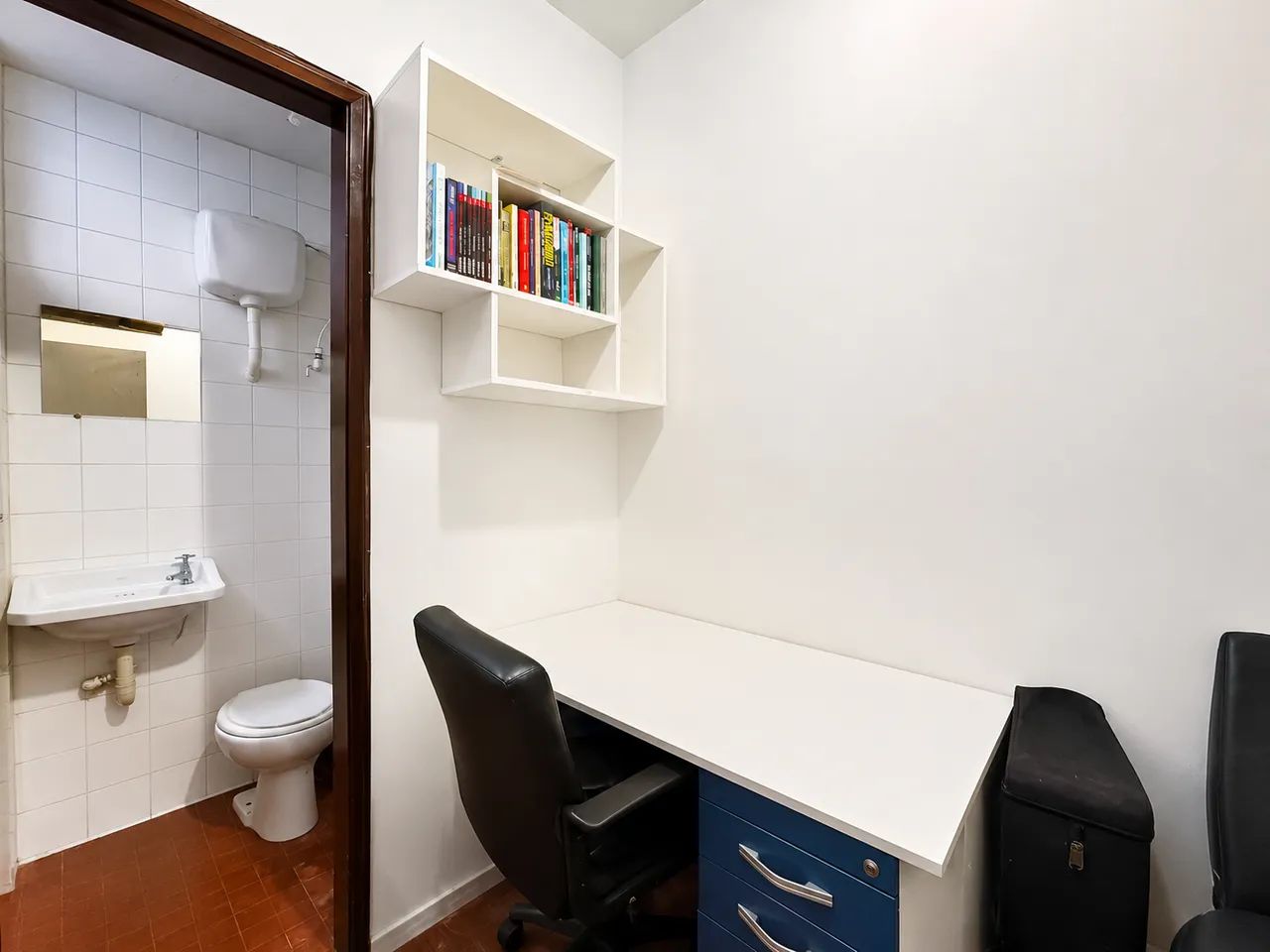 Apartamento de 2 quartos com ambientes amplos no Centro para venda - Foto 5
