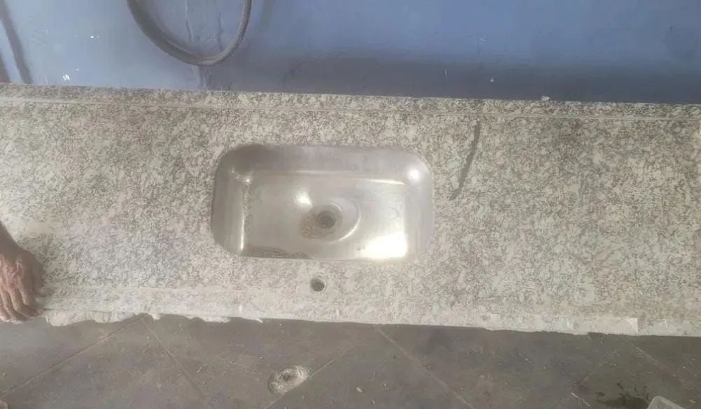 Pia granito 1,90 X 0,65 com cuba de inox 