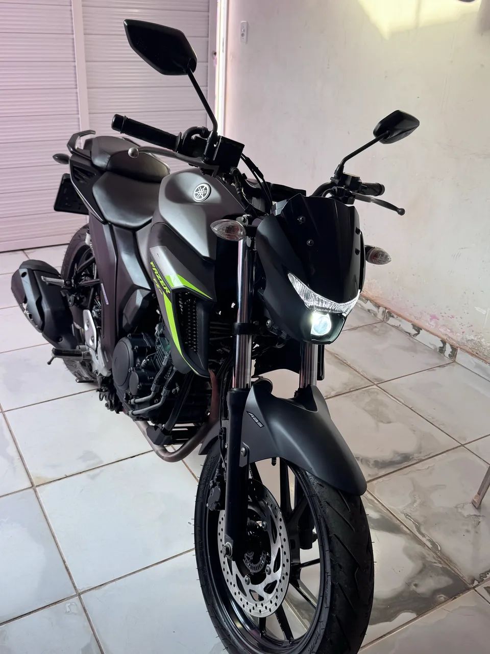 FZ 250 semi nova 
