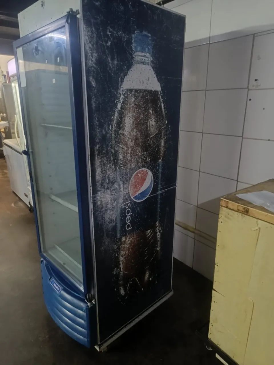VENDE SE FREEZER VERTICAL - Foto 4