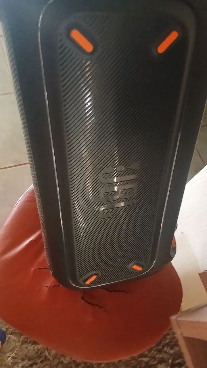 Som JBL partybox 100 - Foto 3