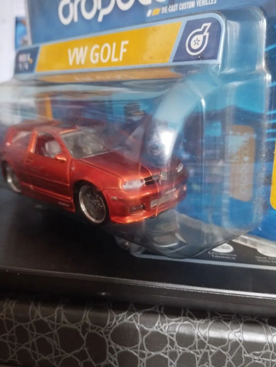 HOT WHEELS DROPSTARS VW GOLF VOLKSWAGEN 1:50 - Brinquedos e Jogos