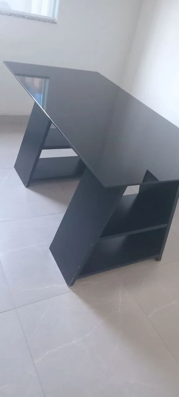 Mesa  para escritório tampo de vidro  - Foto 2