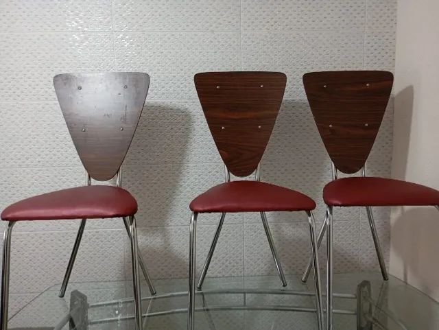 Mesa de vidro com 6 cadeiras. - Foto 3