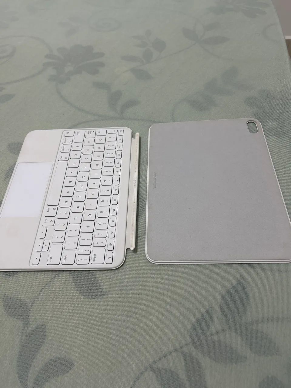 iPad 10 + Magic Keyboard + Appel Pencil - Tablets e E-Readers