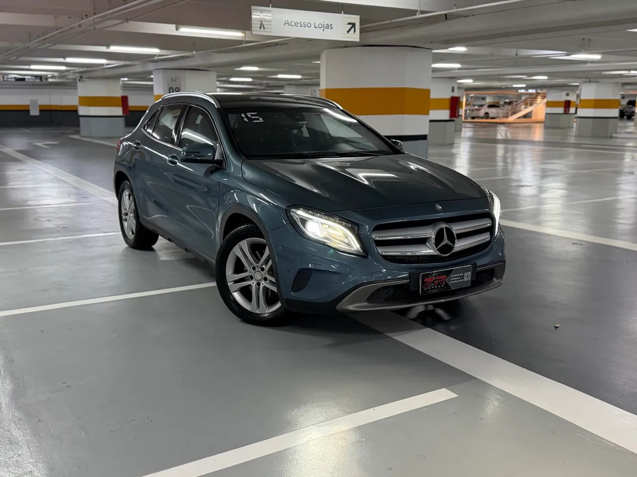 Mercedes-Benz GLA 250 Vision 2.0 TB 16V 211cv Aut. 2015