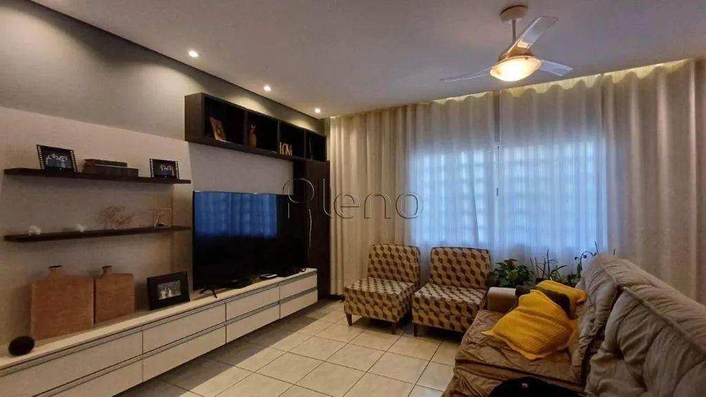 Casa à venda em Campinas, Jardim Nova Europa, com 3 quartos, com 244 m²