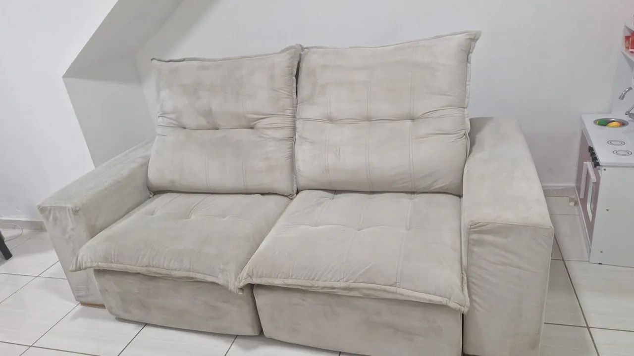 Sofa 1.10 x 1.05 x 60 — It consists of two parts