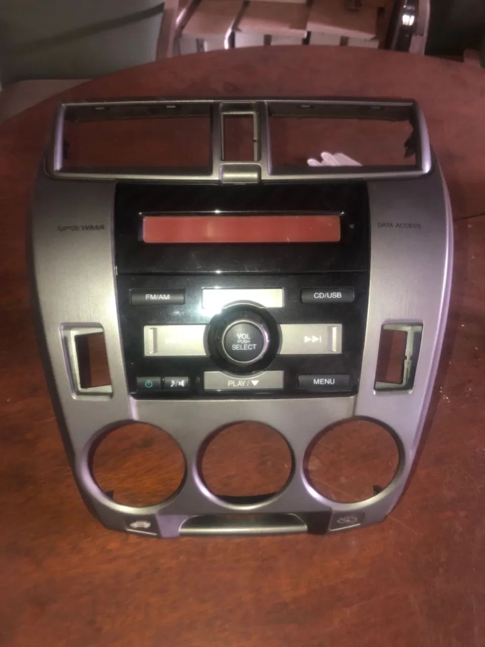Vendo multimídia original Mitsubishi 