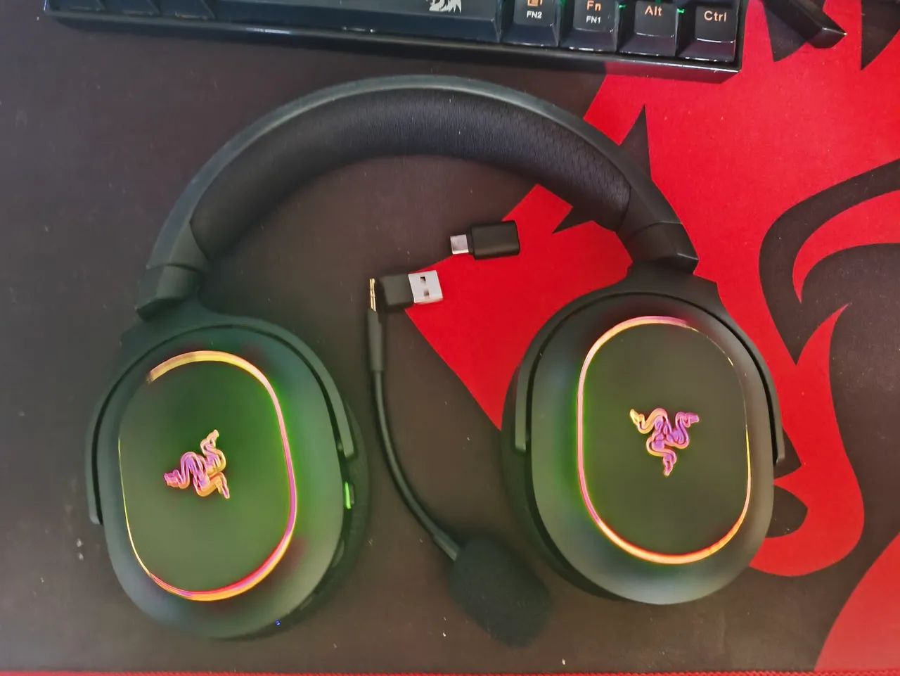 Headset Razer barracuda chroma - Foto 3